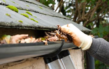 gutter cleaning Ragged Appleshaw, Hampshire