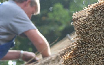 professional Ragged Appleshaw thatchers